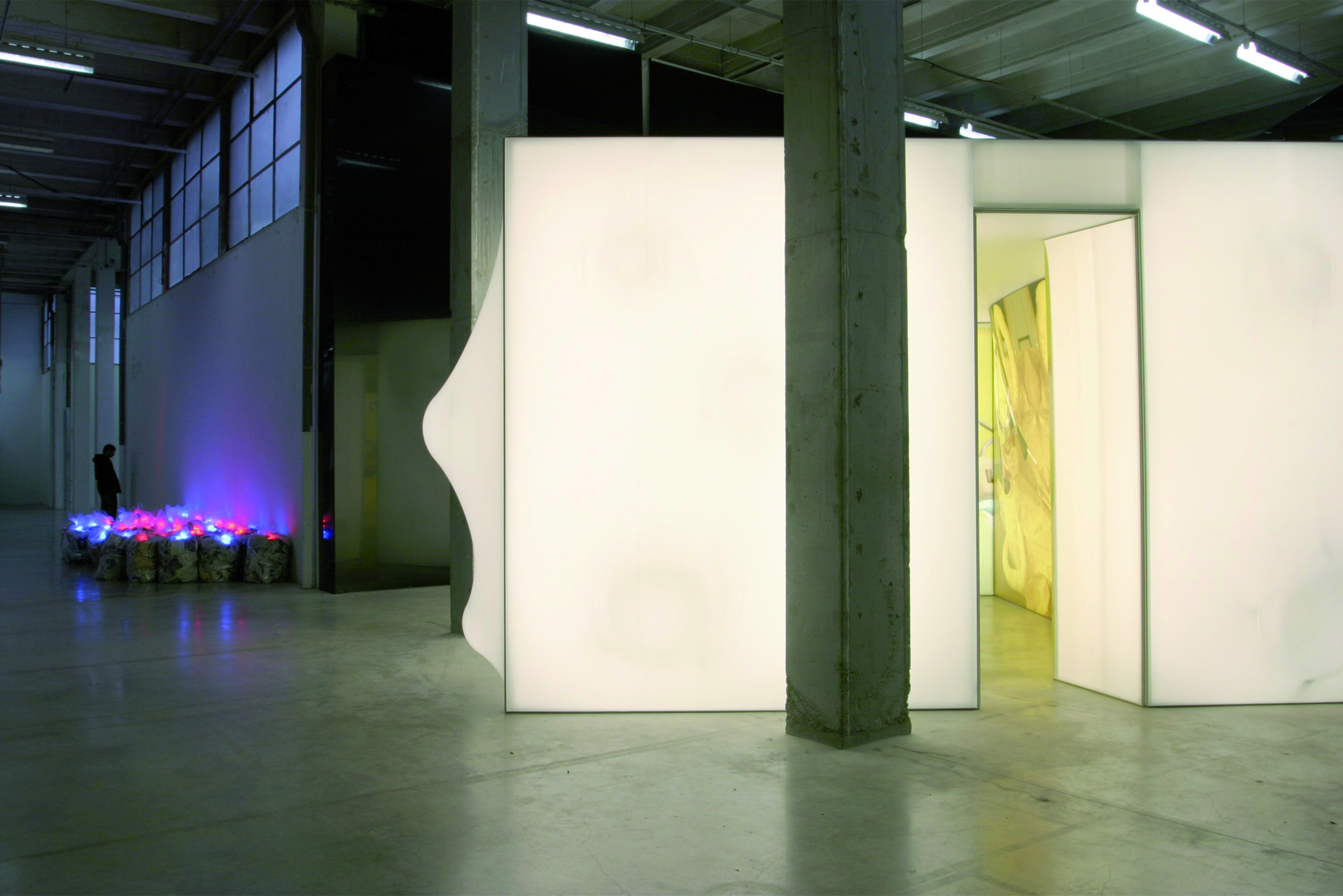 PCA-Piece-lumineuse-02